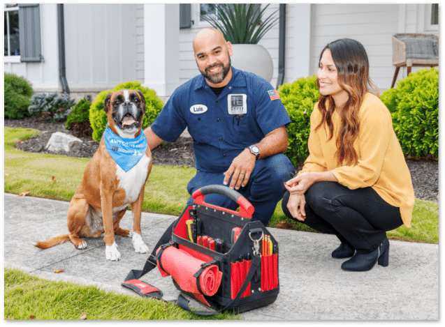 te-certified-customer-and-dog-about-page
