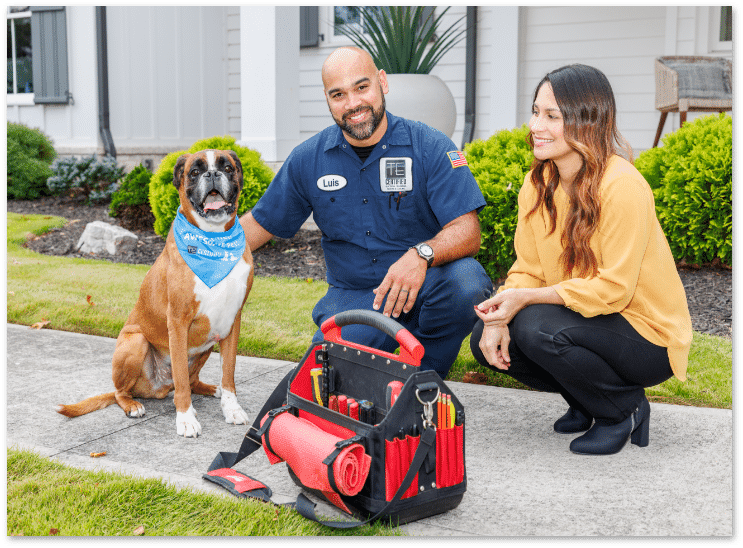 te-certified-customer-and-dog-about-page